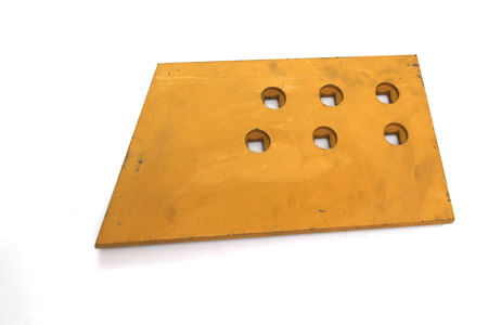 Gavilan-derecho-para-bulldozer-9W8874
