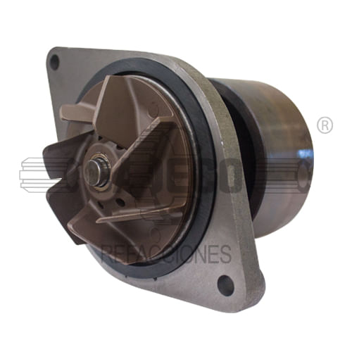 Bomba-de-agua-para-motor-2852114