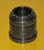 Tapa---Buje-Superior-De-Cilindro-9T4762