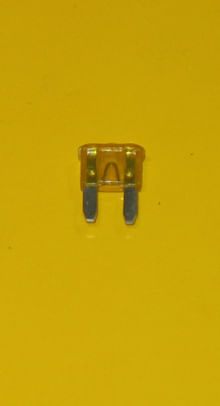 Fusible 20A para equipo Caterpillar® 1138492