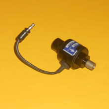 Solenoid---Fuel-para-equipo-Caterpillar®-9L8791